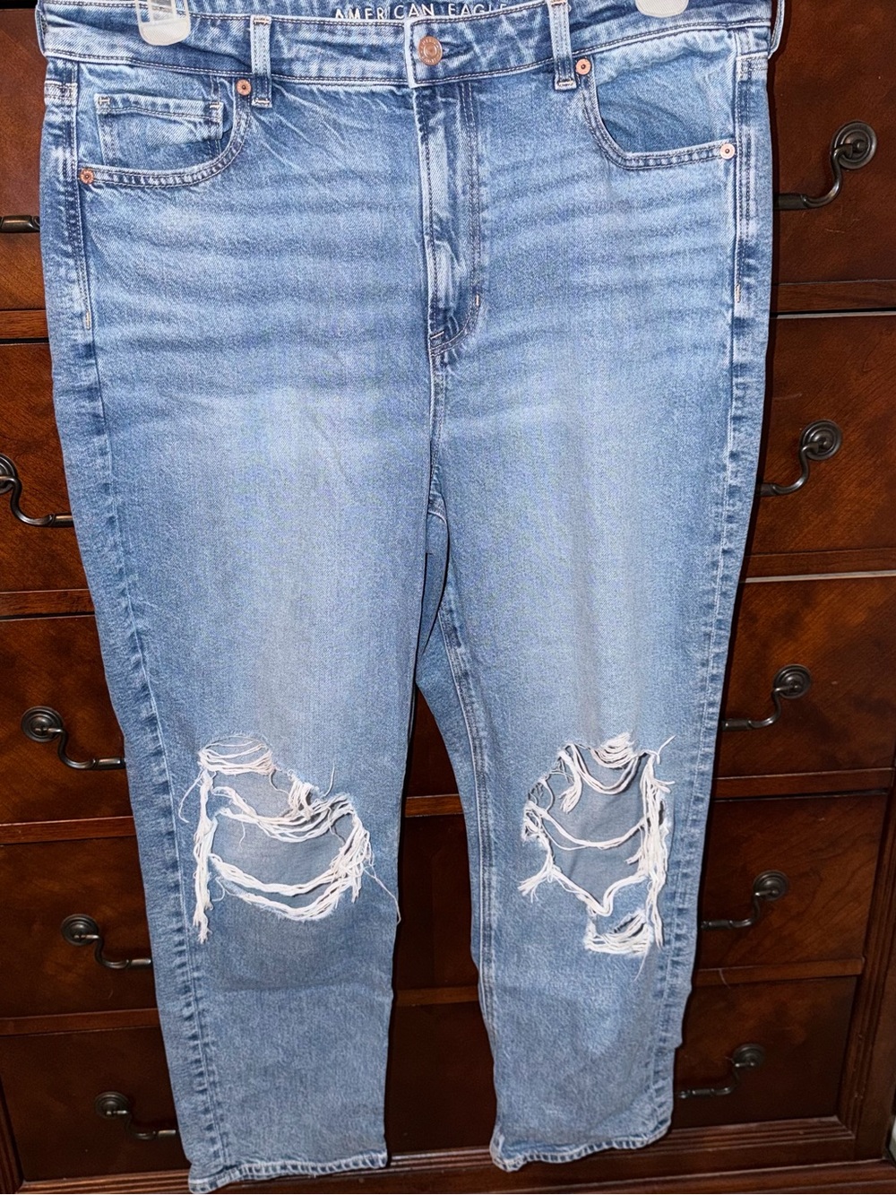 American Eagle Outfitters Women's Light Blue Strigid Mom Jeans